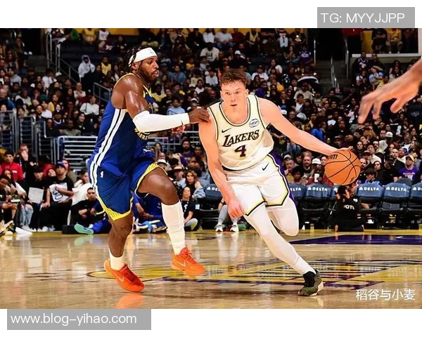 湖人双星难以独撑大局防守篮板传导球替补阵容亟待改善